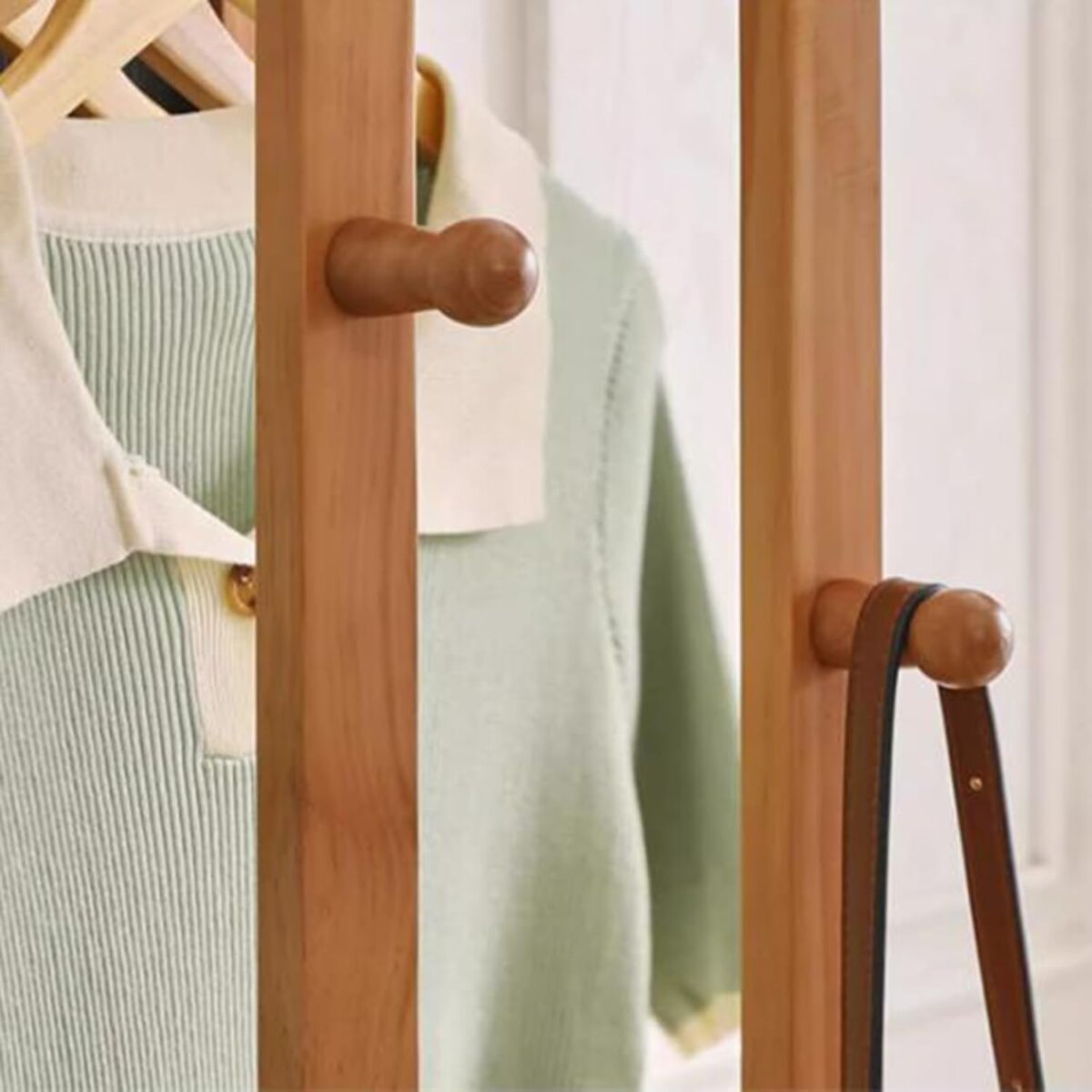 Flow Wooden Coat Rack 360° Rotating Full Body Mirror فلو شماعه ملابس بمرايا