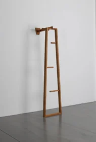 The TB.13 - Coat Stand  تي بي شماعه ملابس معلقه علي الخائط